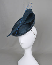 Load image into Gallery viewer, View of left side of navy saucer