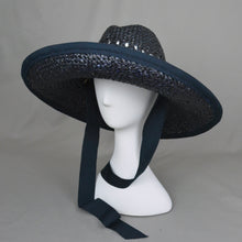 Load image into Gallery viewer, Mia